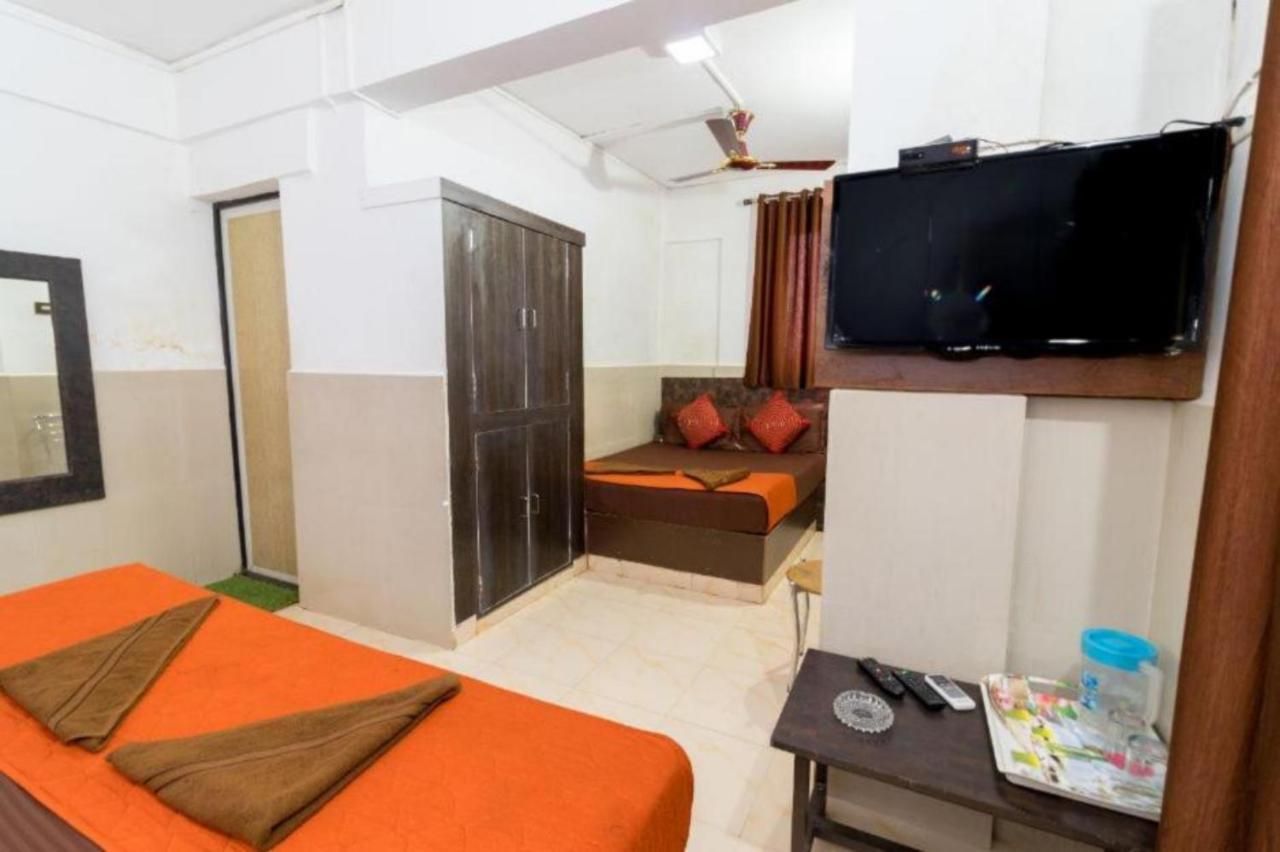 Hotel Grg Traveller à Panaji Extérieur photo